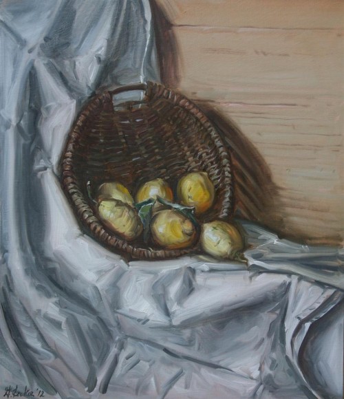Romanian Basket with Lemons